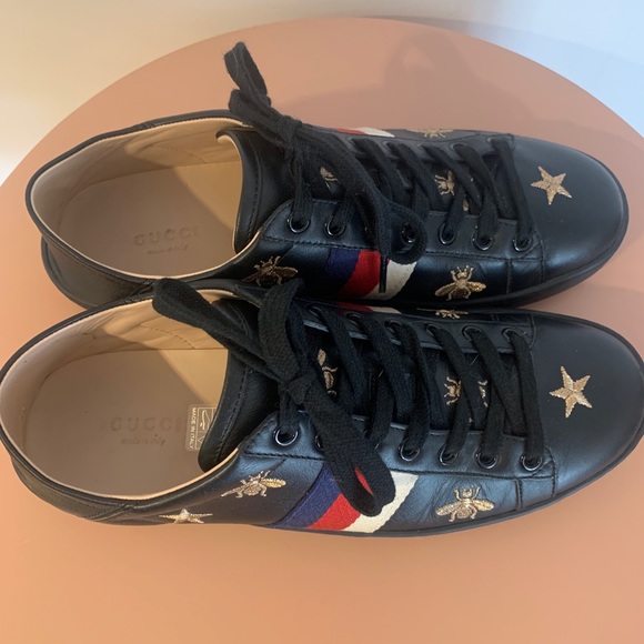 Gucci Black Star/Bee Red/White/Blue Sneaker - Picture 6 of 8